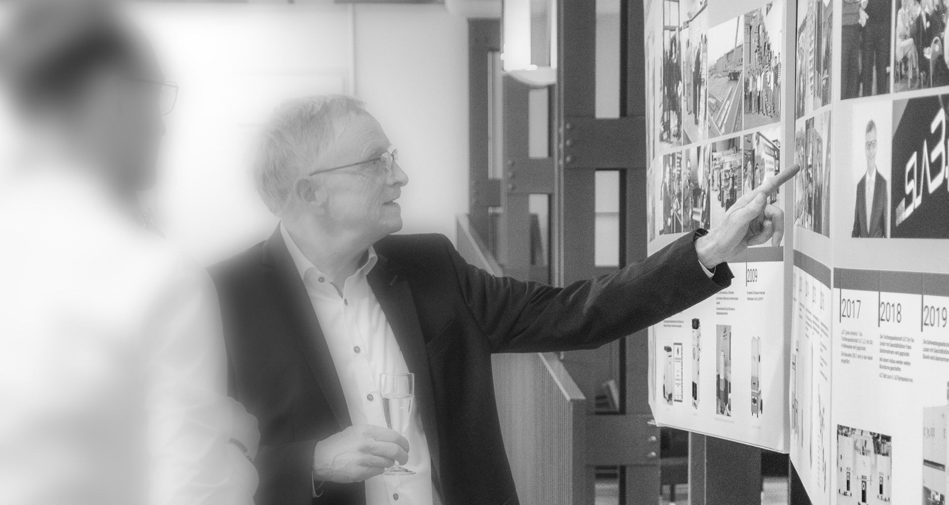 Schwarz-weiß-Bild von Firmengründer Dr. Christian Jakschik