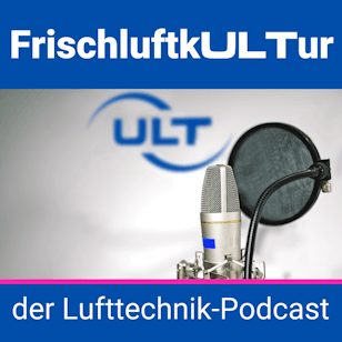 Mirkofon und Plopp-Schutz vor blauem ULT-Logo
