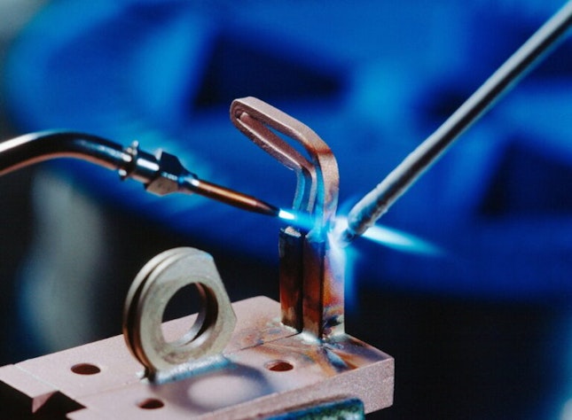 Solder welding of copper in metal processing