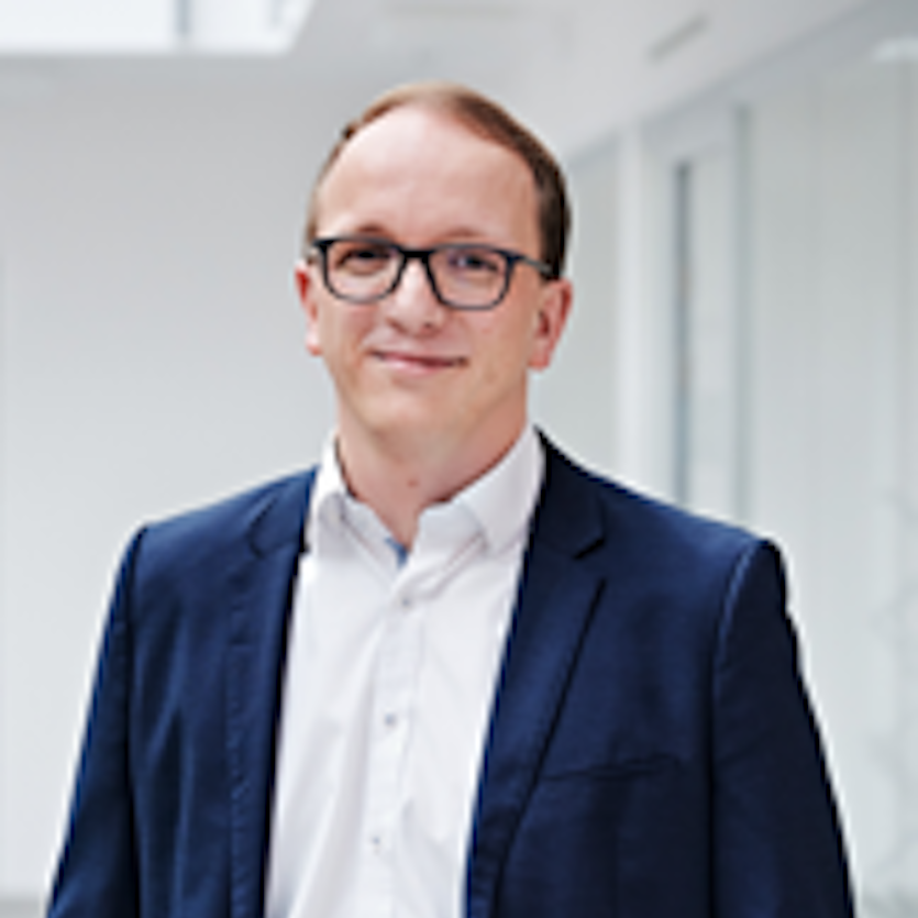 ULT-Vorstand Dr. Alexander Jakschik Profilfoto frontal