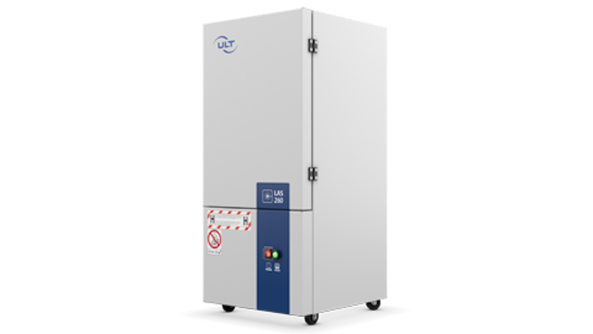 Device for the safe separation of combustible, carcinogenic laser dusts