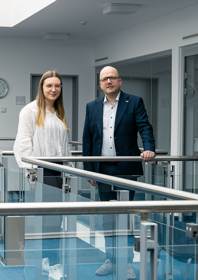 The heads of service with fume extraction provider ULT