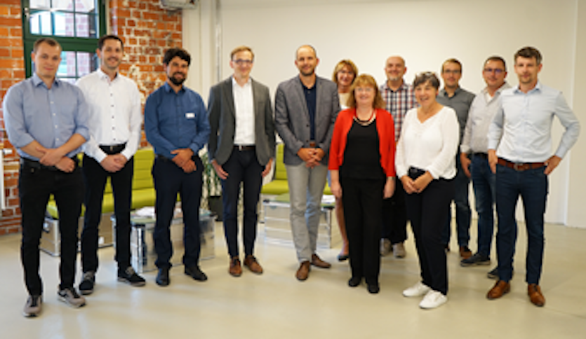 Die Teilnehmer des Forschungsprojekts WIRksam beim Kick-Off-Meeting in Zittau 12 Personen